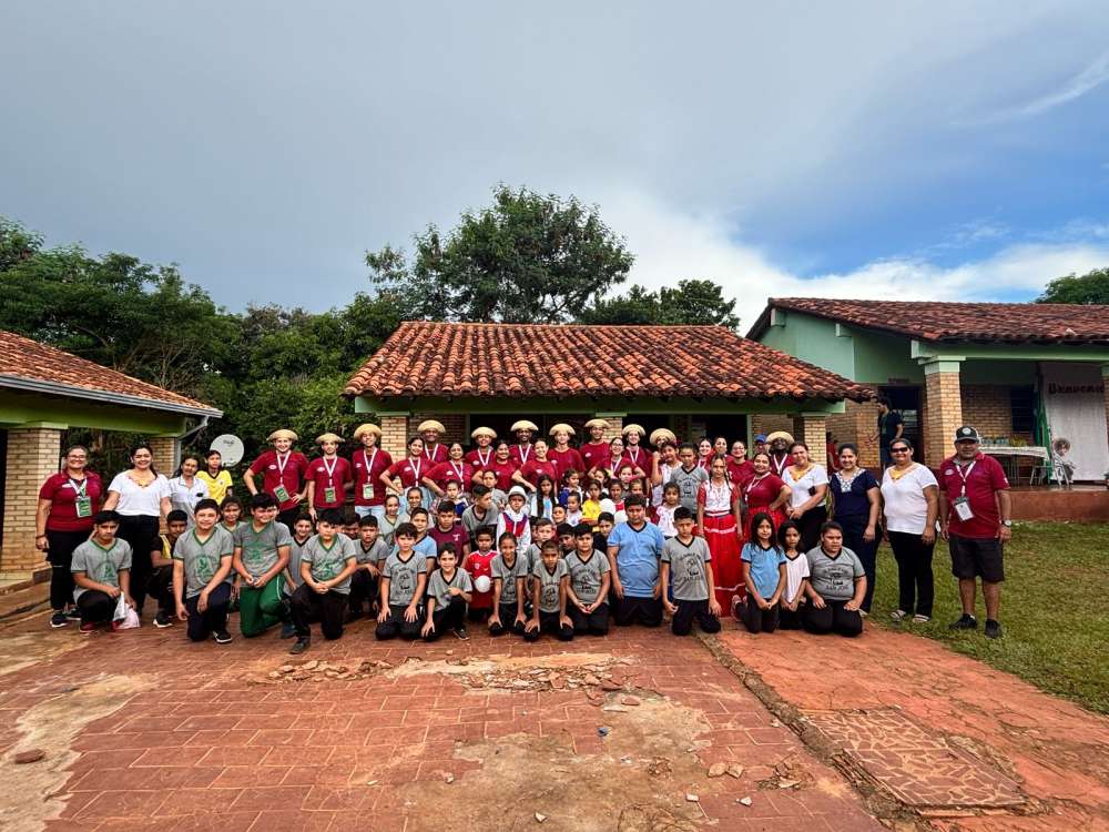FESTIVAL FOLKLORICO DEL TERERE PARAGUAY